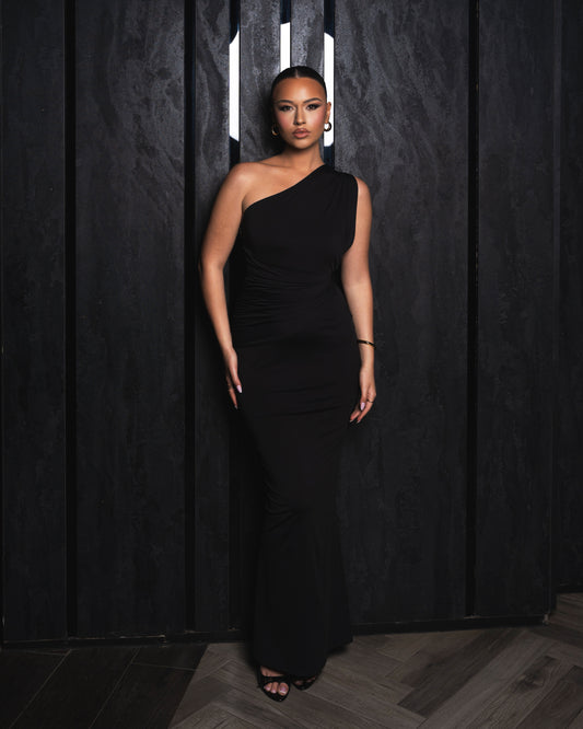 Bellina In Black